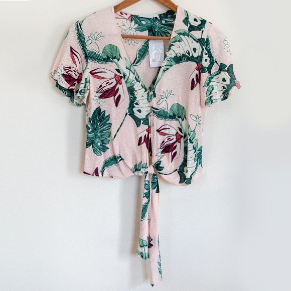 LUSH Tops - NWT LUSH Blush Palm Short Sleeve Tie Front Shirt